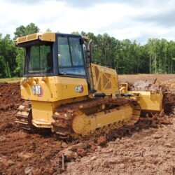 bulldozer caterpillar