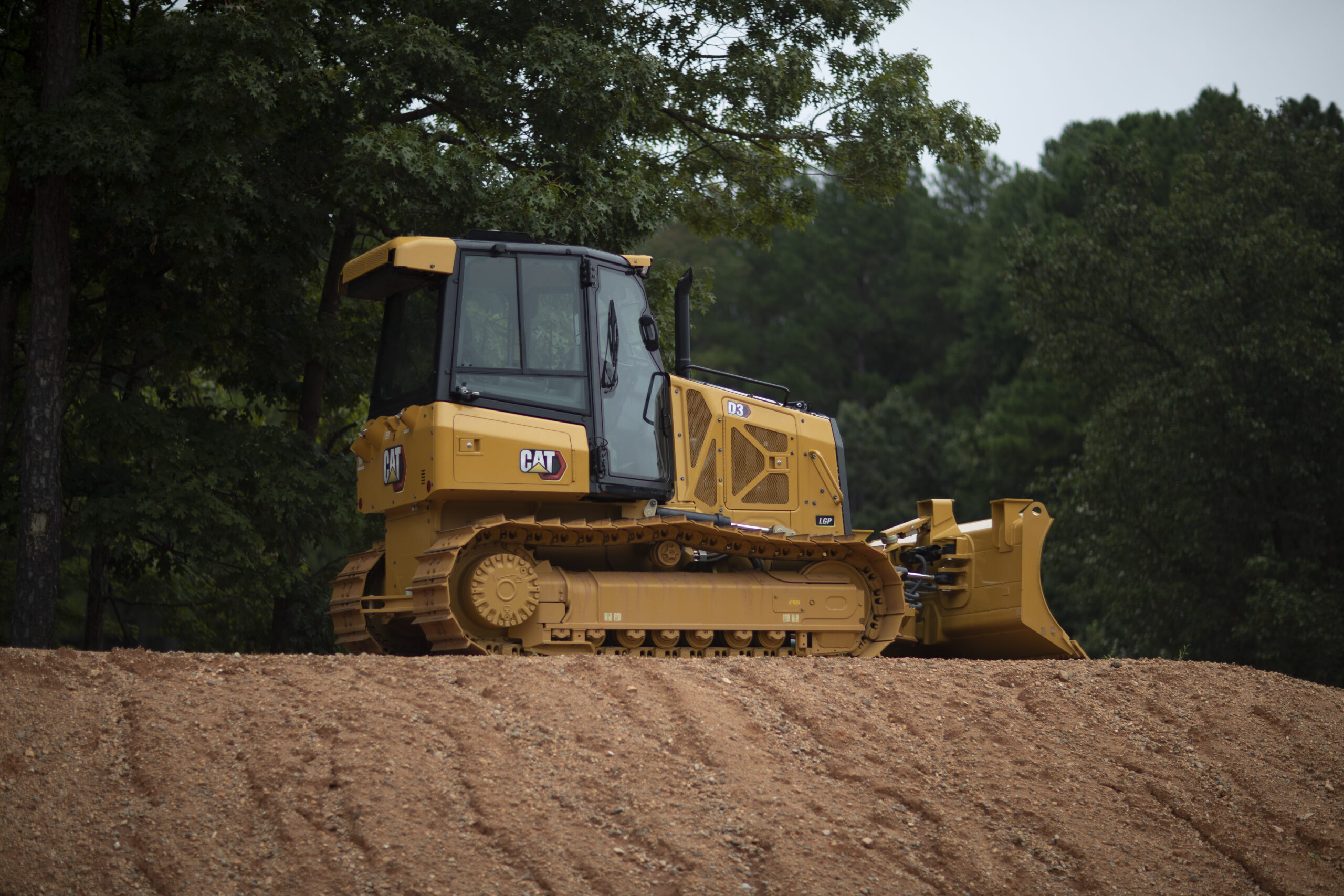 bulldozer caterpillar D3